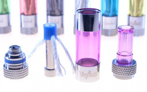 væskebeholder med dobbelt brænder