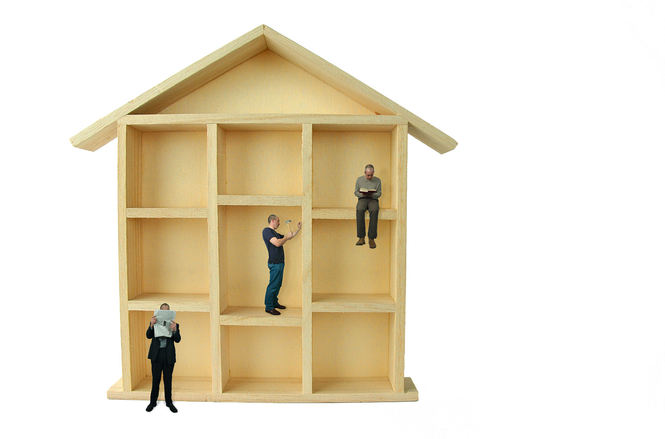 Lad en handyman hjælpe med opgaverne